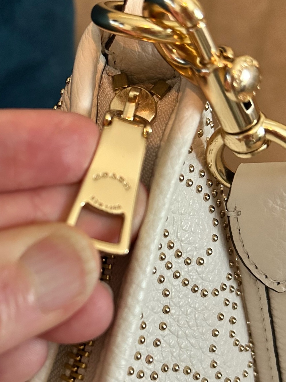 COACH Laurel Shoulder Bag with Signature C Gold Rivets Pattern in Chalk - Picture 4 of 12